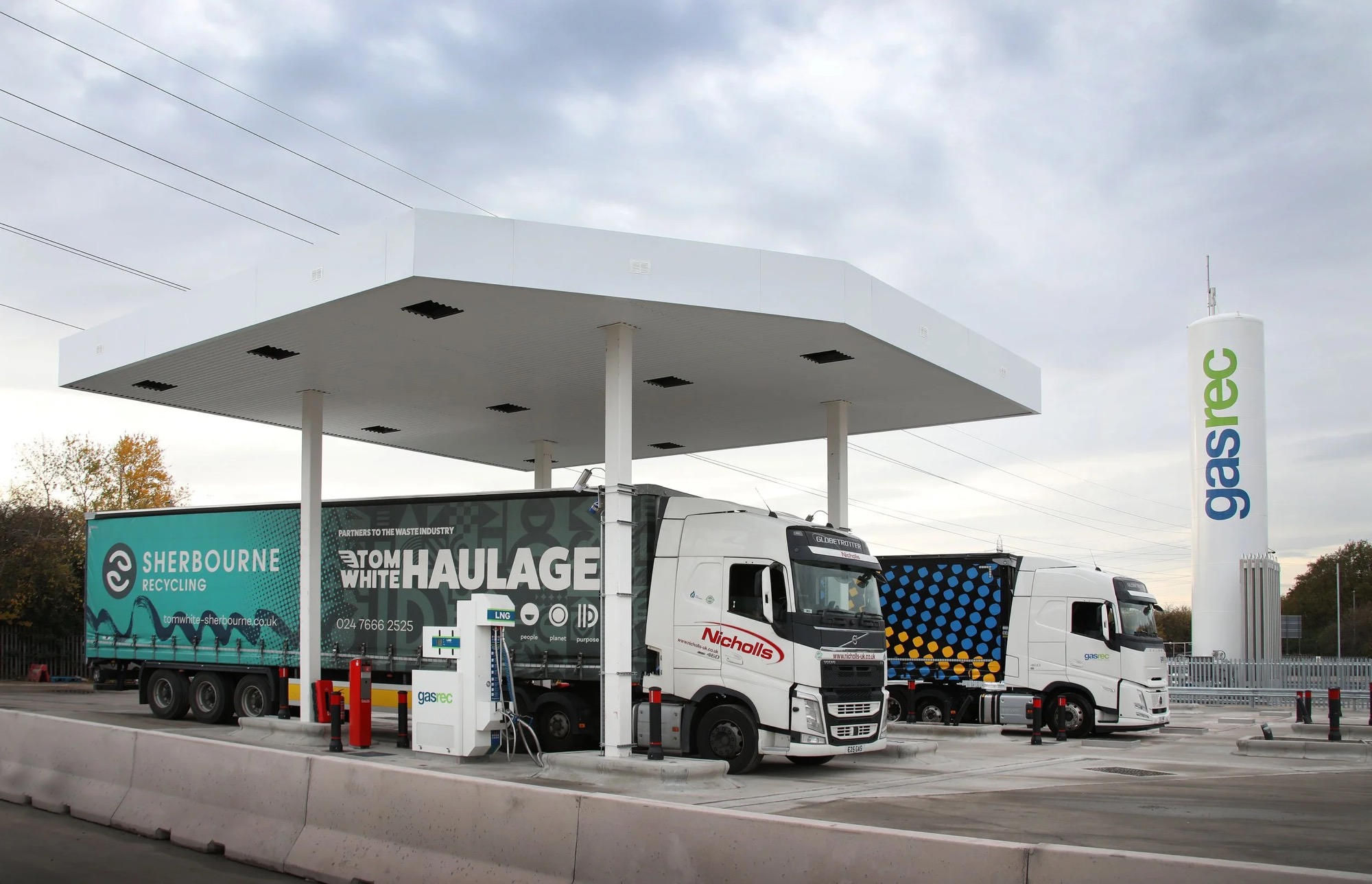 Trucks refuelling under the canopy at Gasrec Hams Hall